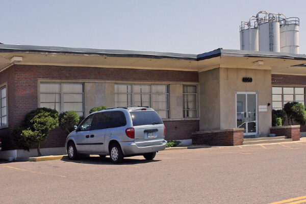 4950 Colorado Boulevard, Denver, CO